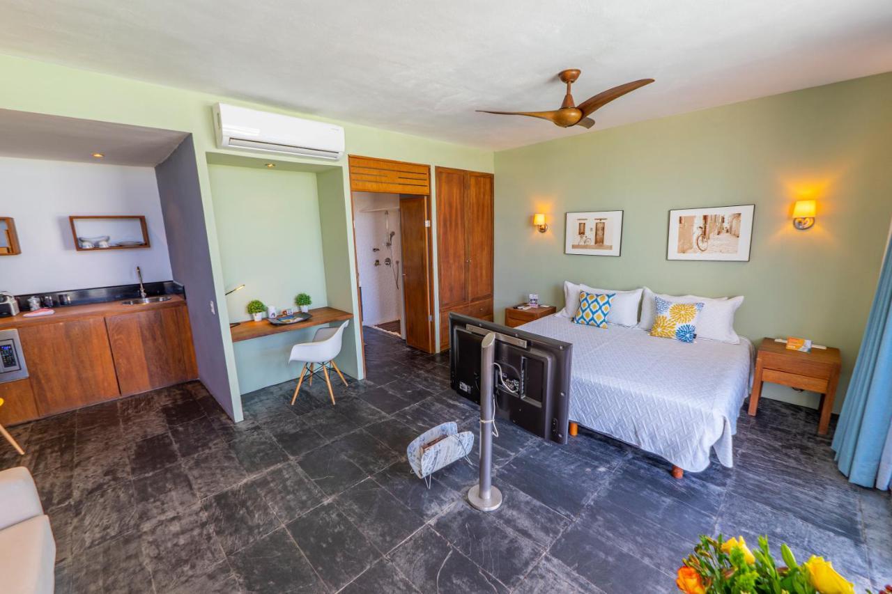 Suites At Sapphire Ocean Club Puerto Vallarta Luaran gambar